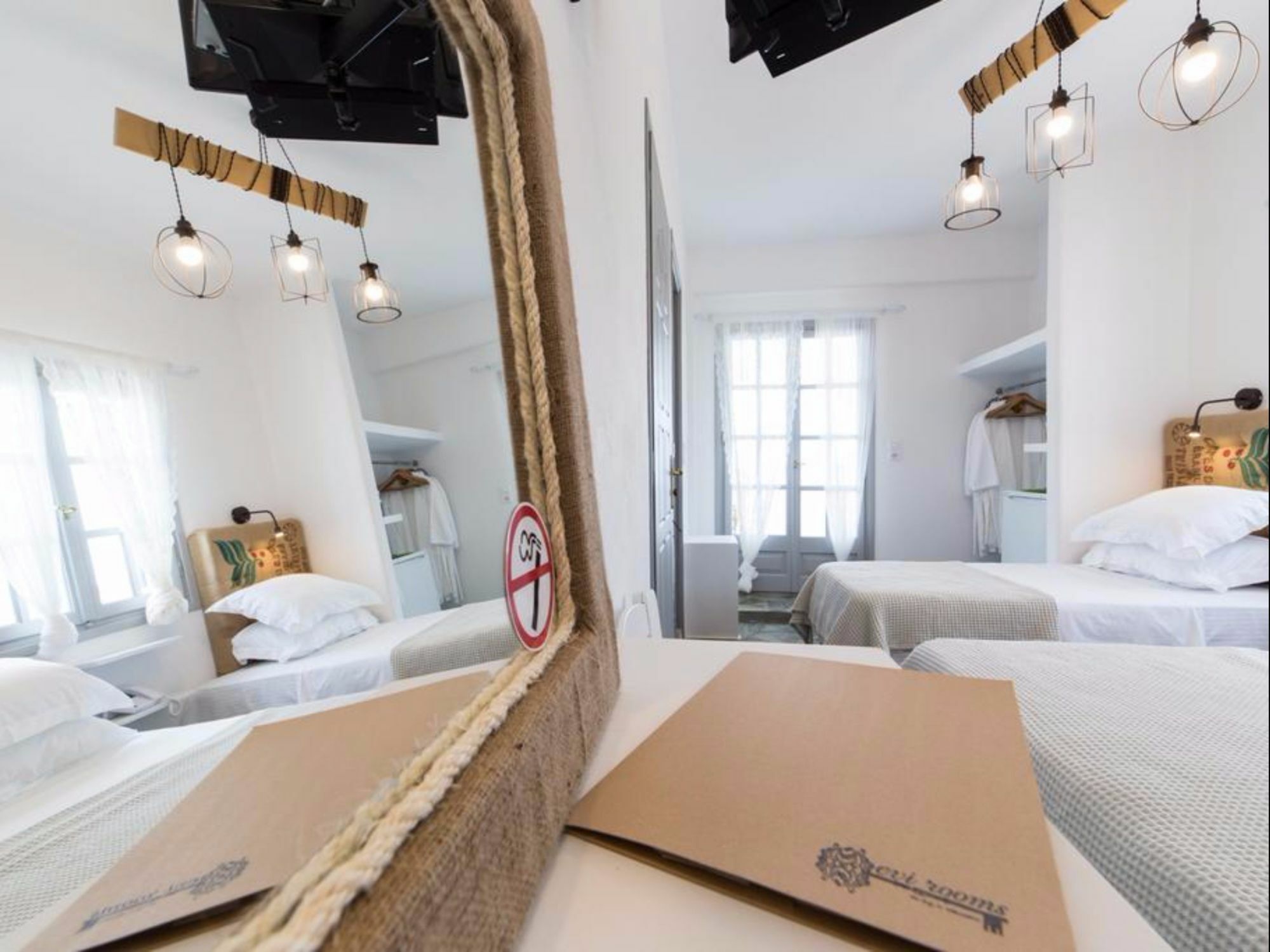 Evi Rooms Aliki  Exterior photo