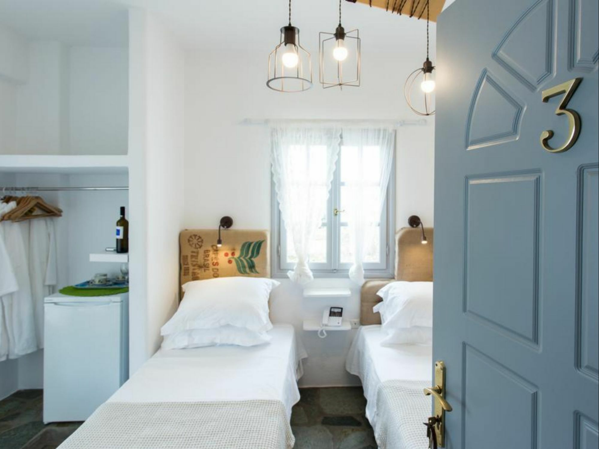 Evi Rooms Aliki  Exterior photo